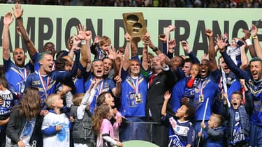 Les droits de la ligue 2 rapportent actuellement 15 millions d'euros par an