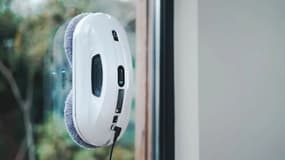 Gagnez du temps dans le nettoyage de vos fenêtres avec ce robot lave-vitres à moins de 220 euros
