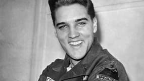 Elvis Presley, lors de son service militaire en Allemagne, en février 1960