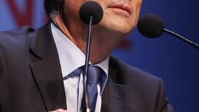 La "présidentialisation" de François Hollande, qui a abattu une partie de ses cartes en présentant son projet, porte ses fruits dans les sondages à 80 jours d'un scrutin présidentiel. Le député de Corrèze, qui vient d'engranger le soutien de Jean-Pierre C
