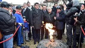 A Liévin, Manuel Valls a ravivé la flamme du souvenir, 40 ans après la catastrophe qui a coûté la vie à 42 mineurs.
