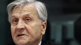 A deux semaines de la fin de son mandat à la tête de la BCE, Jean-Claude Trichet a adressé dimanche un clin d'oeil aux "indignés" qui ont manifesté la veille dans le monde entier, en déclarant sur Europe 1 adhérer en partie à leur message. /Photo prise le