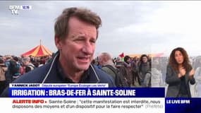 Deux-Sèvres: des manifestants rassemblés pour s'opposer au projet de "bassines" pour l'agriculture