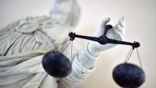 Une femme de 34 ans a été condamnée jeudi aux assises à Paris à huit ans de prison, pour le meurtre de son bébé de 10 mois qu'elle avait lâché du 7ème étage d'un immeuble.