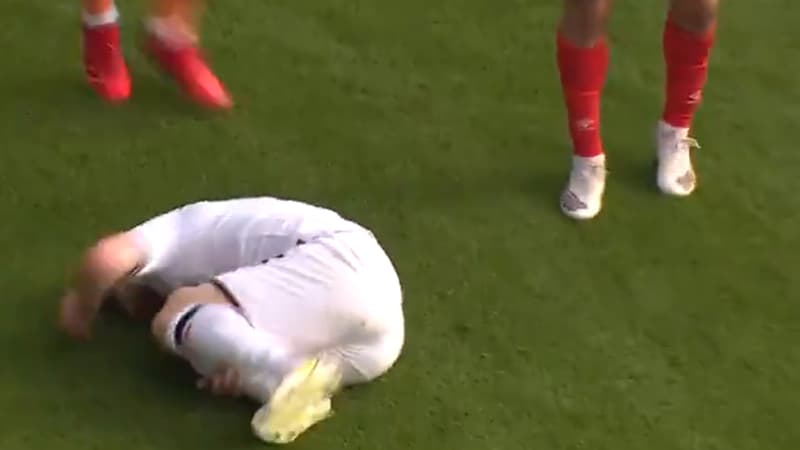 terrible tacle entre LUTON TOWN et SWANSEA