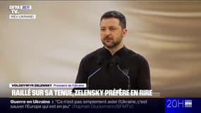 "Désolé, je ne suis pas en costume": le trait d'humour de Volodymyr Zelensky lors d'une cérémonie culturelle en Ukraine