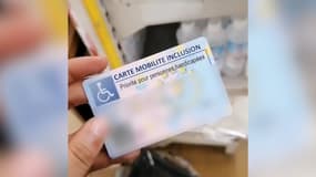 Une caissière refuse l’accès prioritaire à un homme en situation de handicap