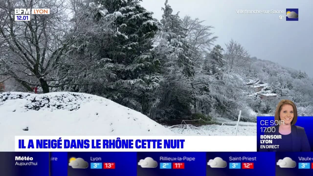 Rhône les habitants des Monts du Lyonnais profitent de la neige tombée dans la nuit