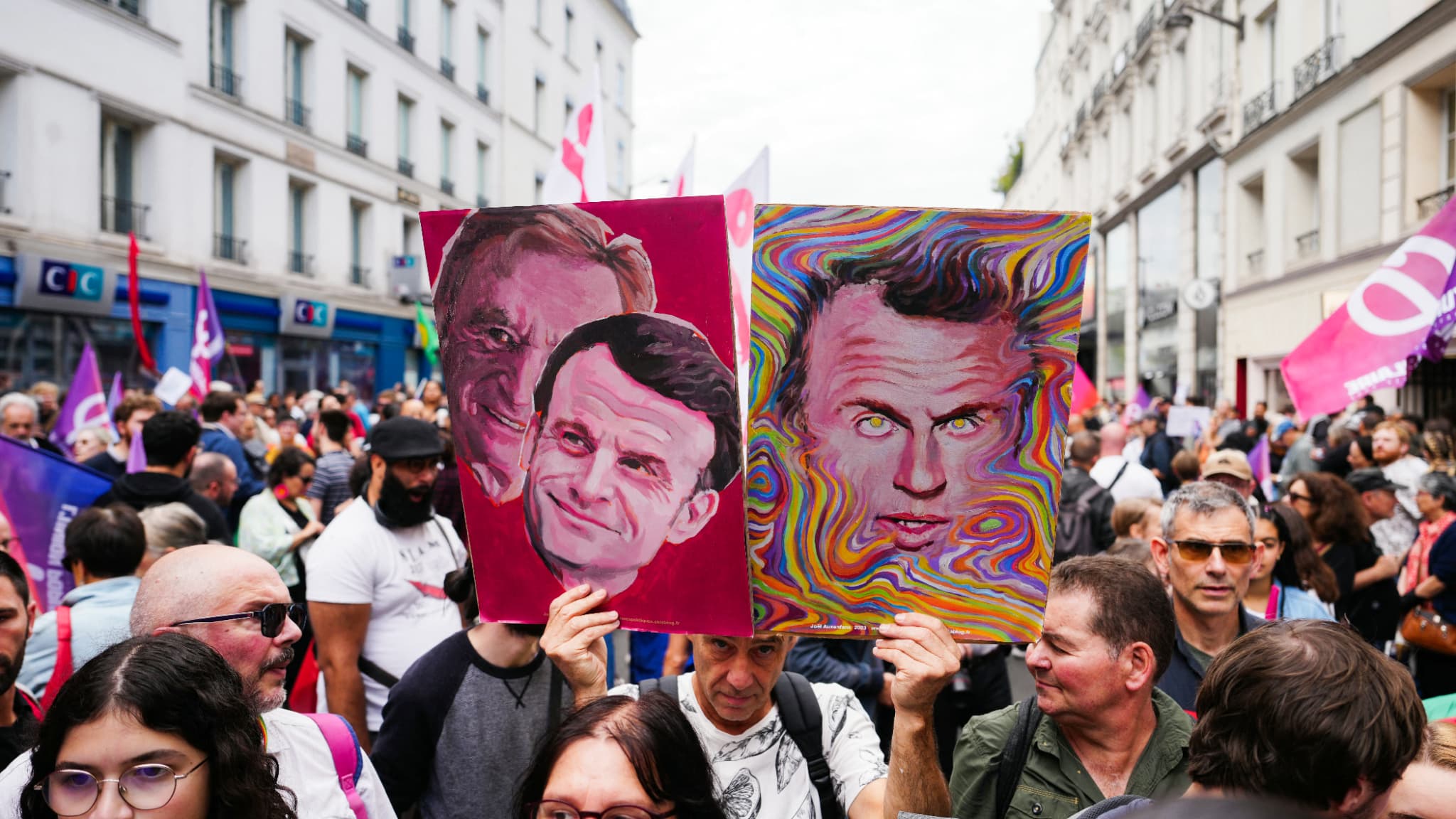 Manifestation à Paris contre Michel Barnier et Emmanuel Macron le 21 septembre 2024