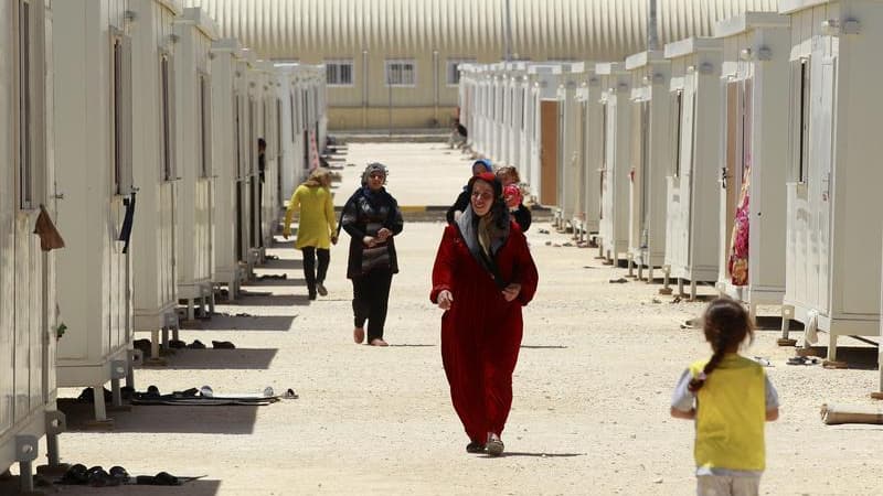 Camp de réfugiés syriens en Jordanie. Selon le Haut Commissariat des Nations unies pour les Réfugiés (HCR), plus de 1,5 million de réfugiés syriens ont été officiellement enregistrés ou sont en attente d'enregistrement depuis le début du conflit, en mars