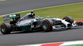 La mercedes de Lewis Hamilton, l'actuel leader du championnat du monde.