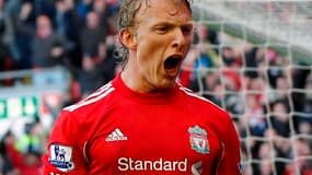 Dirk Kuyt avec le maillot de Liverpool
