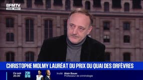 "Exploiter le fond des réseaux sociaux": Christophe Molmy, prix du quai des Orfèvres, explique l'intrigue choisie pour son nouveau roman