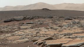 Image de Mars transmise par Curiosity, le 9 décembre 2013. 