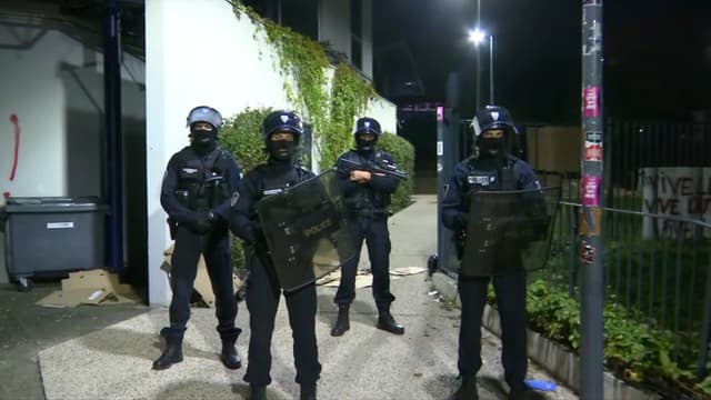 L'évacuation des étudiants à Lyon 2.
