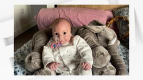 Margot, 4 ans, née sans oreilles