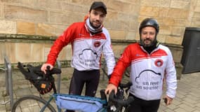 Jean Simon et Huan Cupillard après arrivée Allemagne à vélo pour le match Shakhtar Donetsk-Brest