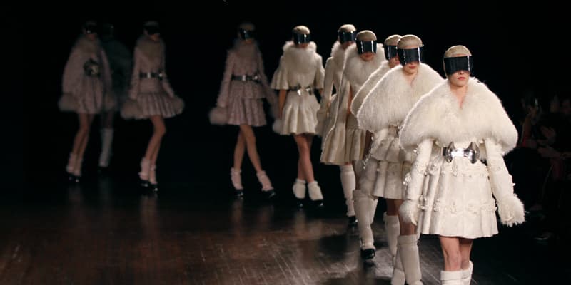 Défilé Alexander McQueen hiver 2012-2013 par Sarah Burton