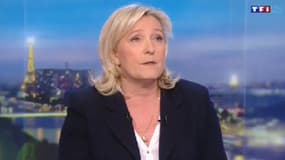 Marine Le Pen sur le plateau du 20 heures de TF1.