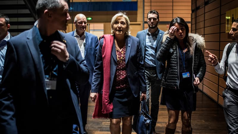 Catherine Griset (à droite) est une amie de longue date de Marine Le Pen.