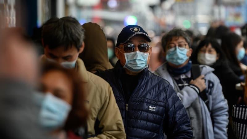 Ressortissants chinois portant des masques 
