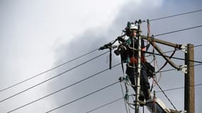 Des centaines de milliers de foyers privés d'électricité