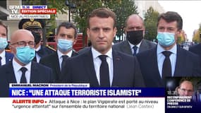 "Nous n'y cèderons rien": Emmanuel Macron annonce un renforcement de la présence militaire sur le territoire