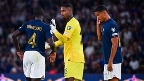 Dayot UPAMECANO et Mike MAIGNAN