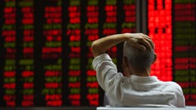 Pékin achète des actions à tour de bras pour tenter d'enrayer la dégringolade des Bourses du pays. 