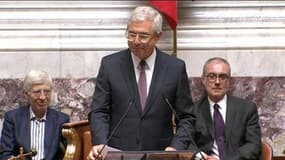 Claude Bartolone s'essaie à l'espagnol pour la venue du roi Felipe VI