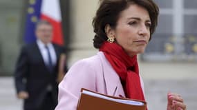 La ministre de la Santé Marisol Touraine a estimé que la décision de l'Union européenne de remettre Diane 35 sur le marché français n'était pas un camouflet et avait au contraire renforcé la sécurité pour les citoyens européens. /Photo prise le 3 octobre