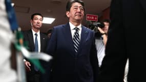 Shinzo Abe a largement remporté les élections législatives japonaises.