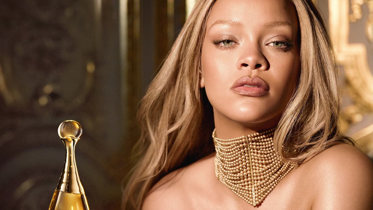 Rihanna dans la campagne 2024 de J'adore Dior, par Steven Klein 