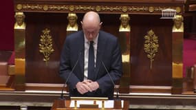 Proposition de loi sur les "polluants éternels": Roland Lescure juge que les députés écologistes "se sont payés la poêle Tefal"