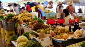 Les répercussions du blocage des ports en France se font sentir dans les rayons des grandes surfaces à la Martinique.