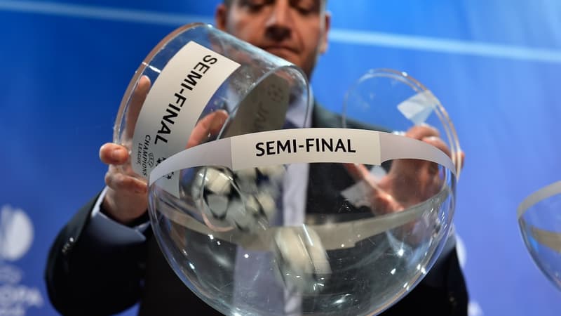 Place au tirage au sort des demi-finales
