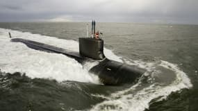 Un sous-marin américain de la classe Virginia, photographié le 26 novembre 2009 dans l'Océan atlantique 