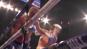 Boxe : Oleksandr Usyk envoie Tony Bellew au tapis et conserve ses ceintures