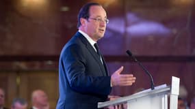 François Hollande, actuellement au Mexique, a assuré que la France "n'abandonne personne".