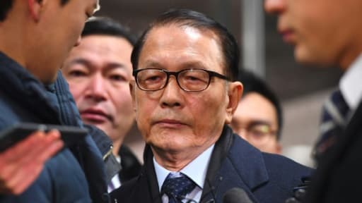 Kim Ki-Choon, directeur de cabinet de la présidente sud-coréenne Park Geun-Hye, arrive au tribunal le 20 janvier 2017 à Séoul Kim Ki-Choon, directeur de cabinet de la présidente sud-coréenne Park Geun-Hye, arrive au tribunal le 20 janvier 2017 à Séoul