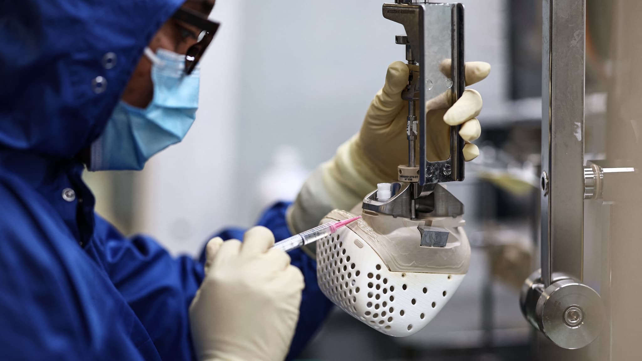 Le fabricant français de coeur artificiel Carmat annonce être en cessation  de paiements