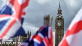 Des drapeaux britanniques flottent près de Big Ben à Londres en juin 2017 (image d'illustration)