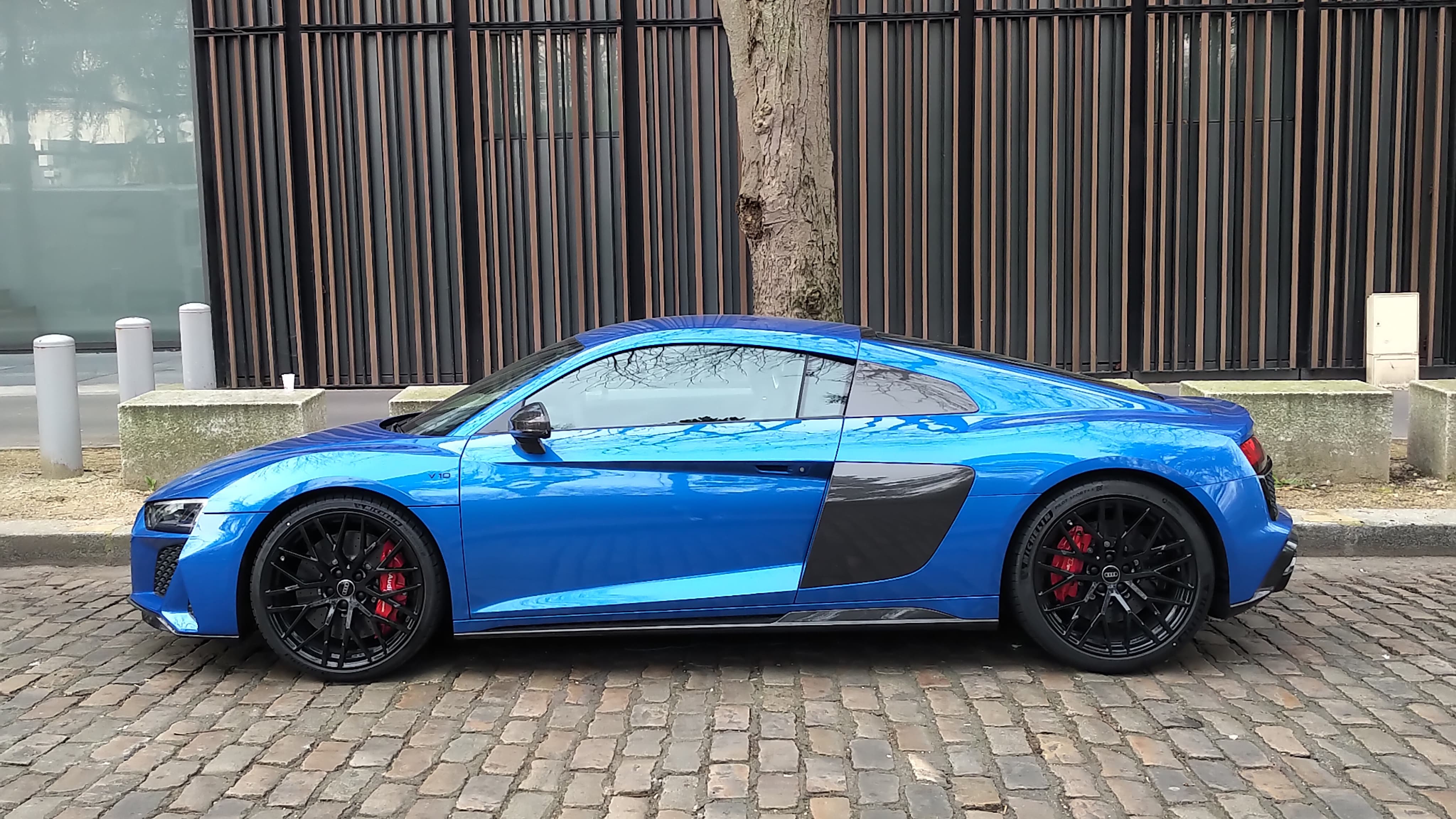 Une Roue Audi R8 Essai - Audi R8 V10 Performance RWD, la
