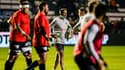 Franck Azéma au milieu des joueurs du RCT le 17 décembre 2021