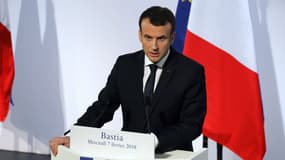 Emmanuel Macron a donné un discours de fermeté à Bastia.