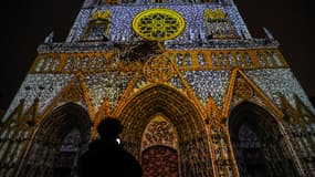 La cathédrale Saint-Jean de Lyon, le 8 décembre 2022, lors de la Fête des Lumières.