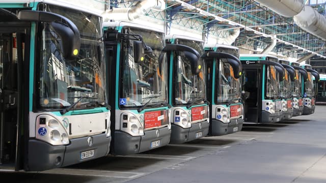 Image d'illustration - Des bus de la RATP stationnés dans un dépôt près de Paris.