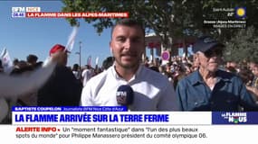 Grasse: les spectateurs attendent l'arrivée de la flamme olympique à Grasse