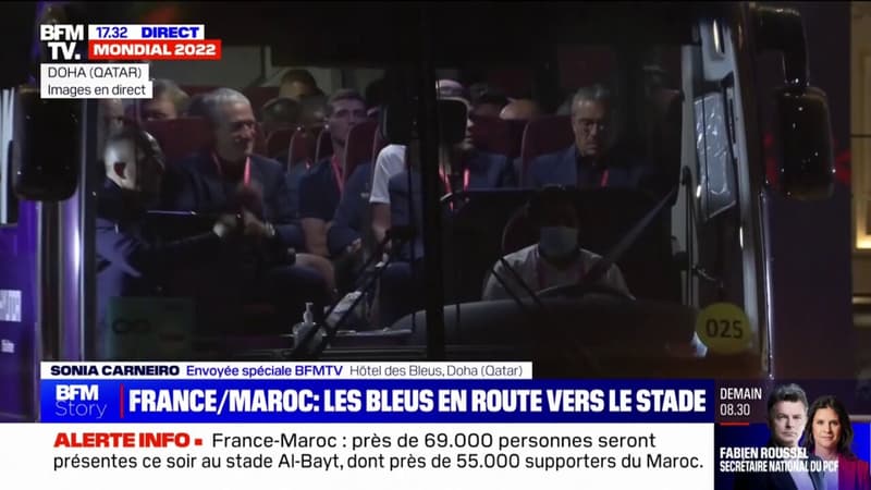 France-Maroc: les Bleus quittent leur hôtel pour se diriger vers le stade