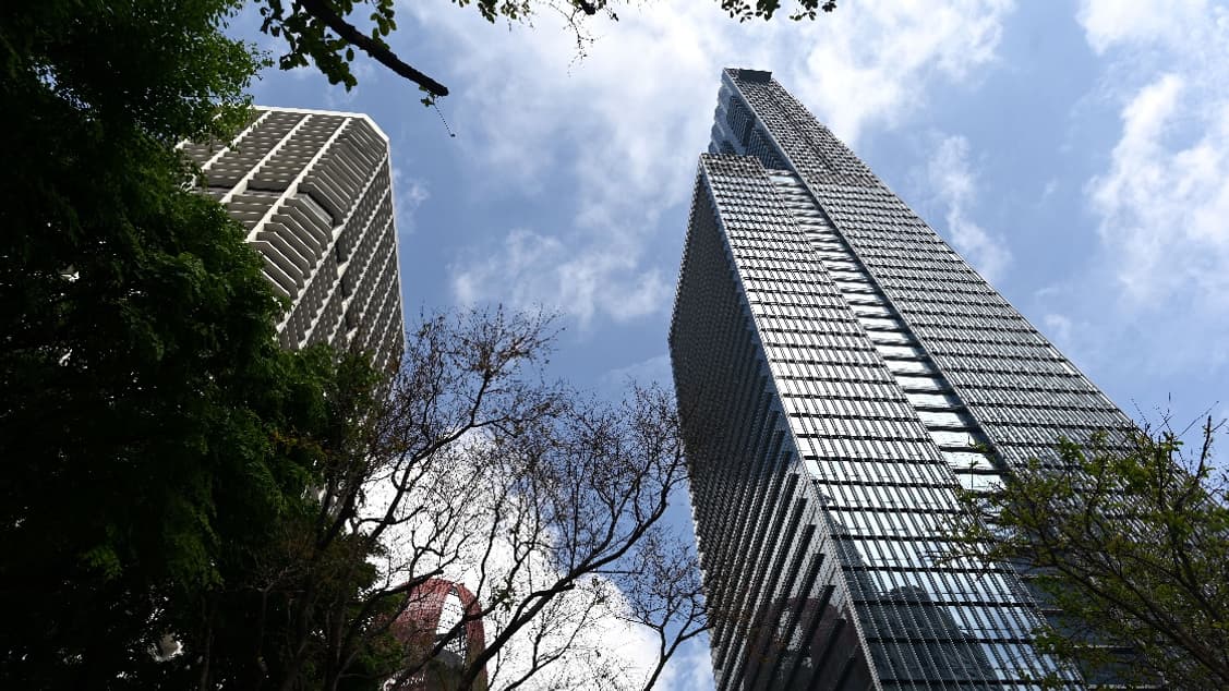 La résidence Wallich où se situe l'appartement. La résidence Wallich où se situe l'appartement.